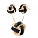 Gold Polished Knot pendant Necklace Set